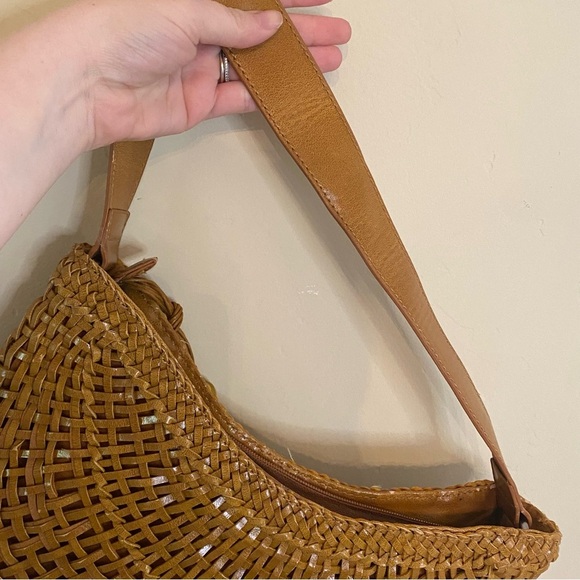Coldwater creek woven brown shoulder bag great condition! - Picture 3 of 5